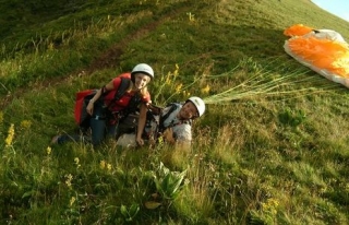  Professionelle Paragliding-Schule 